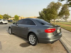 2015 اودي آي ٤ Prestige