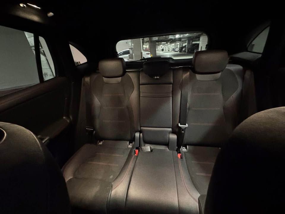 2021 مرسيدس-بنز GLA - جي ال اي GLA180