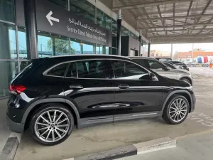 2021 مرسيدس-بنز GLA - جي ال اي GLA180
