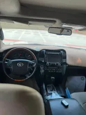 2010 تويوتا لاند كروزر VXR