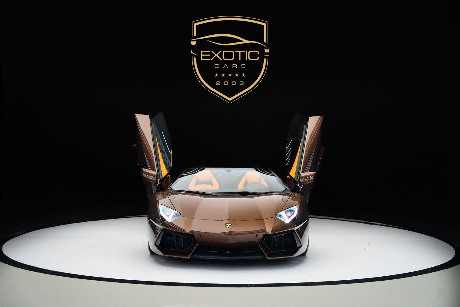2015 لامبورجيني أفندايتر LP780-4 Ultimae