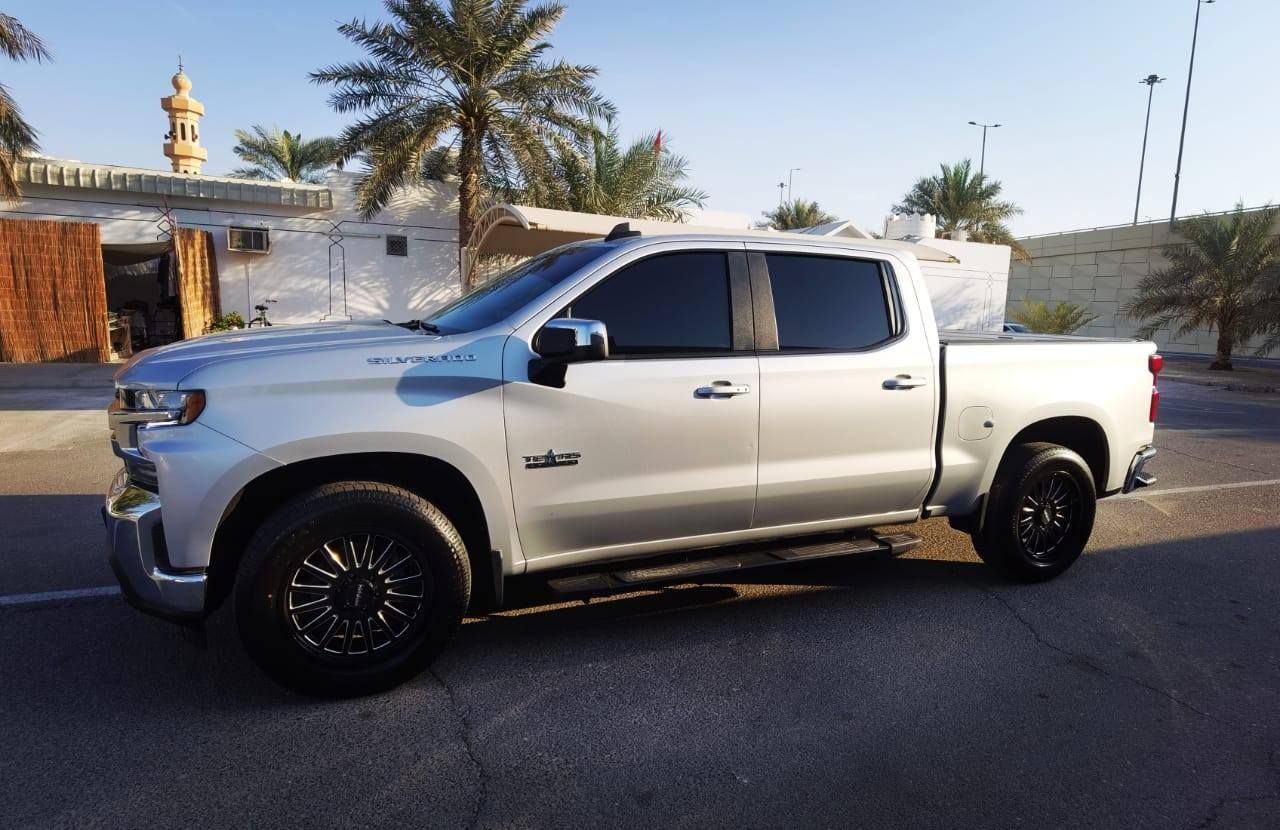 2021 Chevrolet Silverado LT
