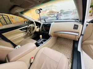 2015 نيسان آلتيما S