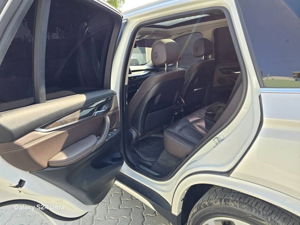 2016 BMW X5 4.8i
