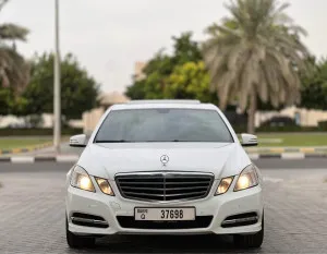 2013 Mercedes-Benz E-Class E200