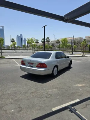2003 لكزس آل آس ٤٣٠
