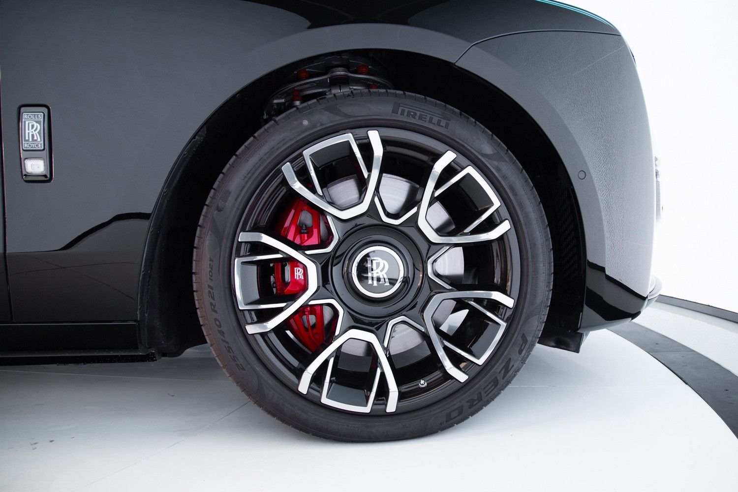 2023 رولز رويس جوست Black Badge