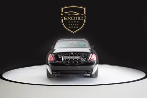 2023 رولز رويس جوست Black Badge