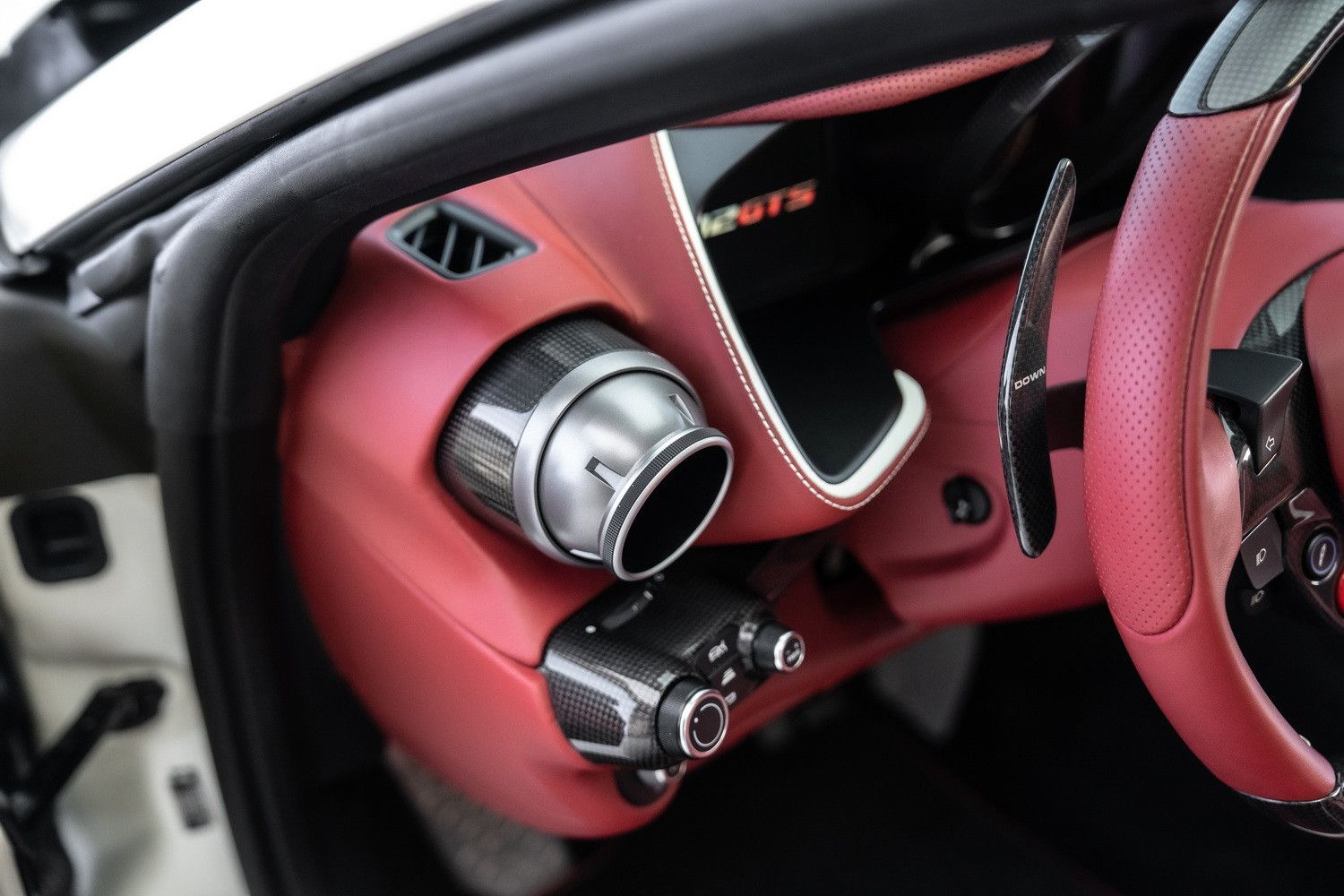 2023 فيراري 812 سوبر فاست GTS