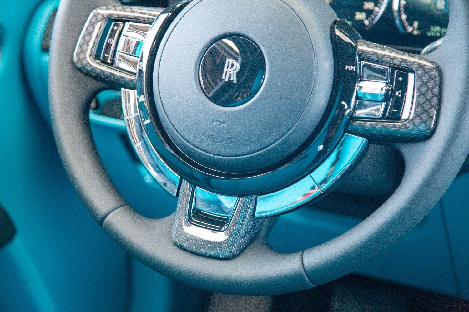 2023 رولز رويس جوست Black Badge