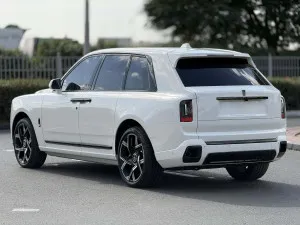 2025 رولز رويس كولينان Black Badge