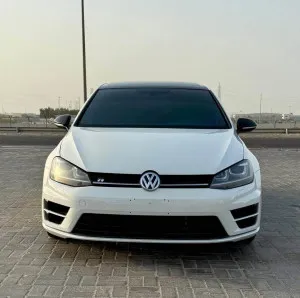 2017 Volkswagen Golf R
