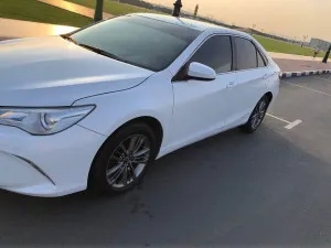 2017 تويوتا كامري GL