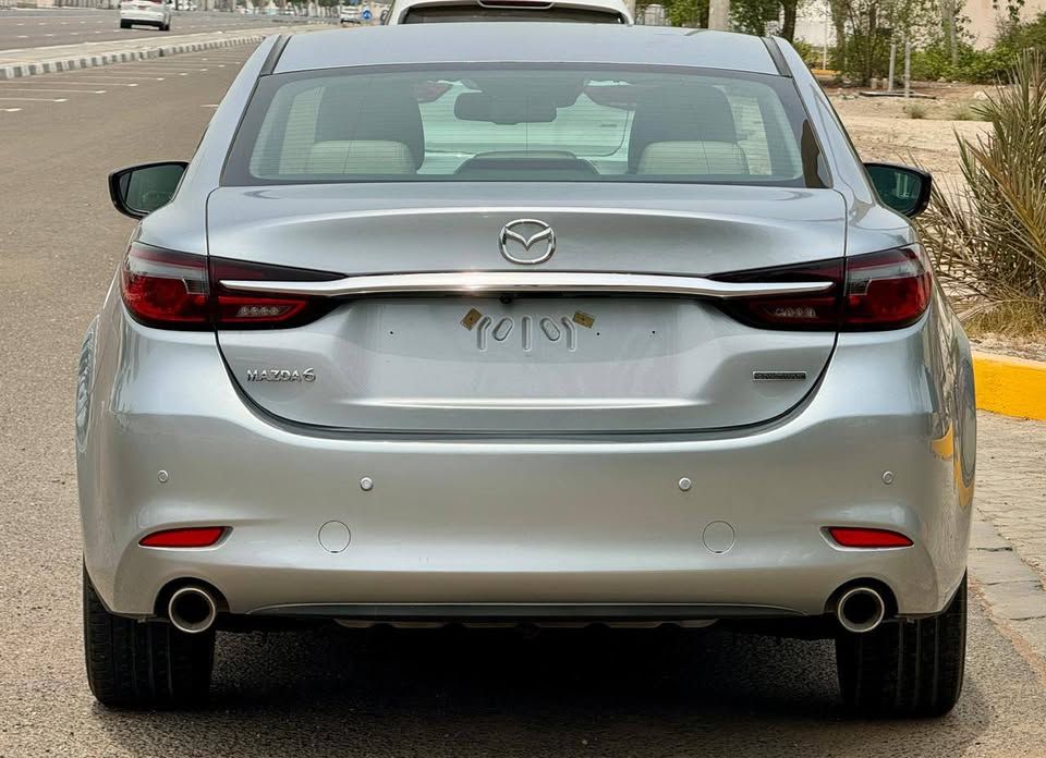 2021 مازدا ٦ Grand Touring
