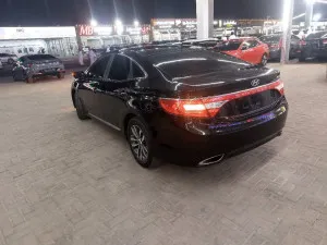 2013 هيونداي أزيرا GL