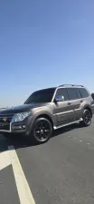2016 ميتسوبيشي باجيرو GT