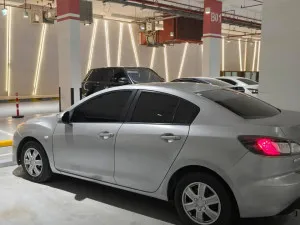 2013 Mazda 3 Select