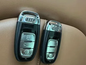 2015 اودي آي ٨ L