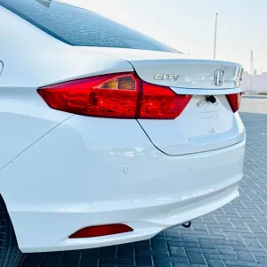 2014 هوندا سيتي LX