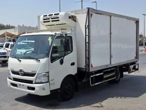 2018 Hino 300 Series