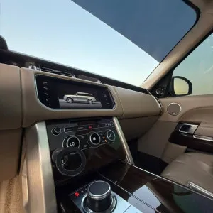 2015 لاند روفر رينج روفر HSE