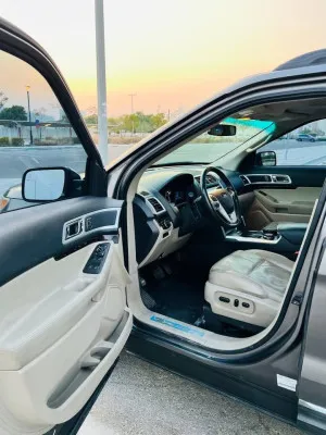 2013 Ford Explorer Platinum