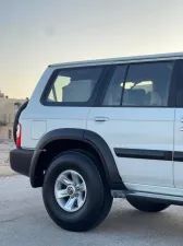 2003 نيسان بترول سوبر سفاري Safari AT
