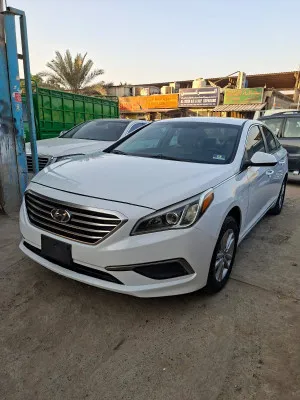 2017 هيونداي سوناتا SE