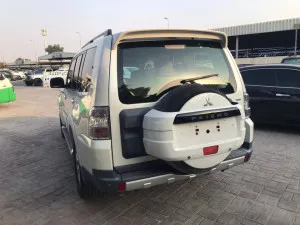 2008 Mitsubishi Pajero GLS