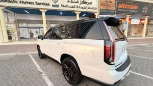2022 Cadillac Escalade Luxury