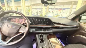 2022 Cadillac Escalade Luxury
