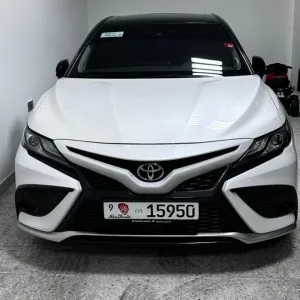 2021 تويوتا كامري GLX