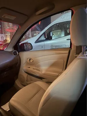2019 نيسان صني S