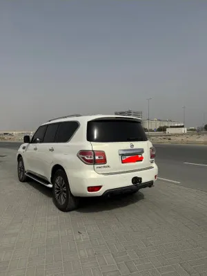 2011 نيسان باترول SE PLATINUM CITY