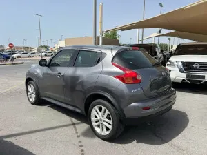 2014 نيسان جوك S