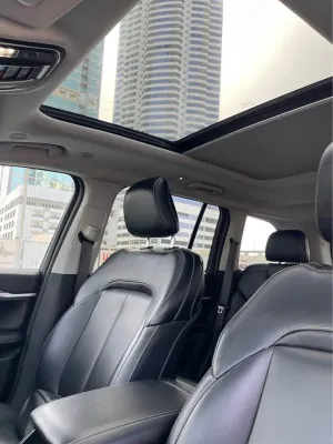 2024 جييب جراند شيروكي SRT8