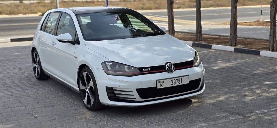 2014 فولجس فاجن جولف GTI