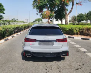 2025 اودي ار اس ٦