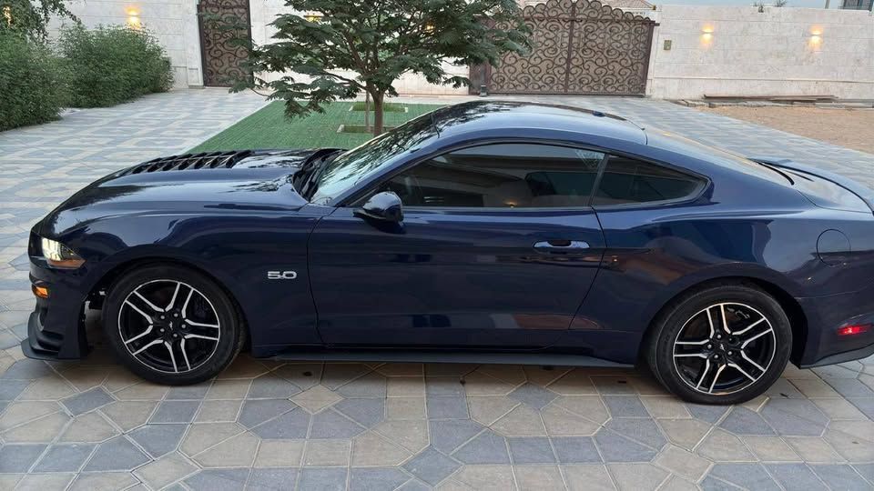 2019 فورد موستانج EcoBoost Fastback