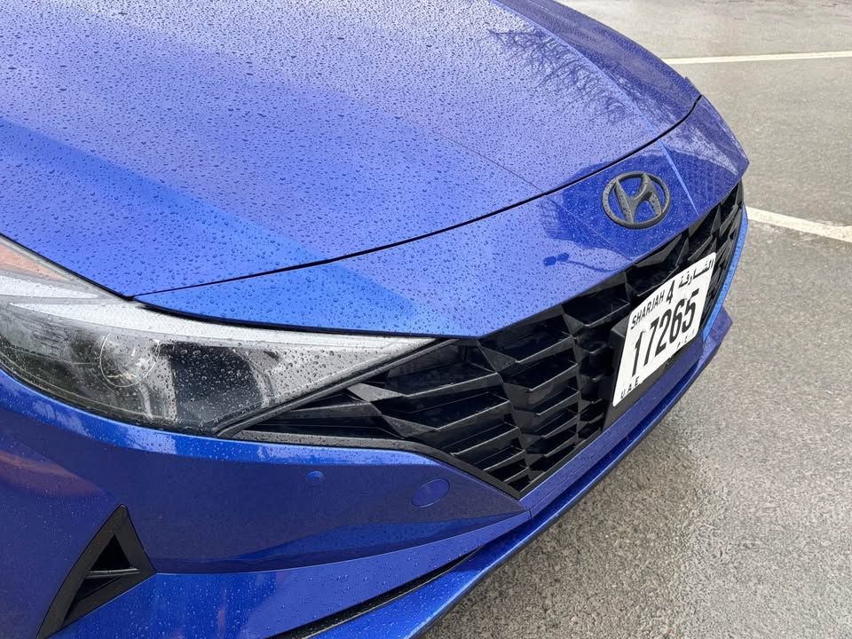 2022 Hyundai Elentra SE
