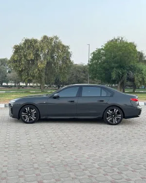 2023 بي أم دابليو الفئة - 7 740Li