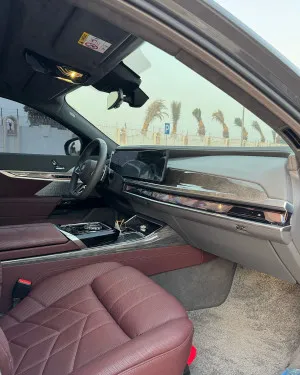 2023 بي أم دابليو الفئة - 7 740Li