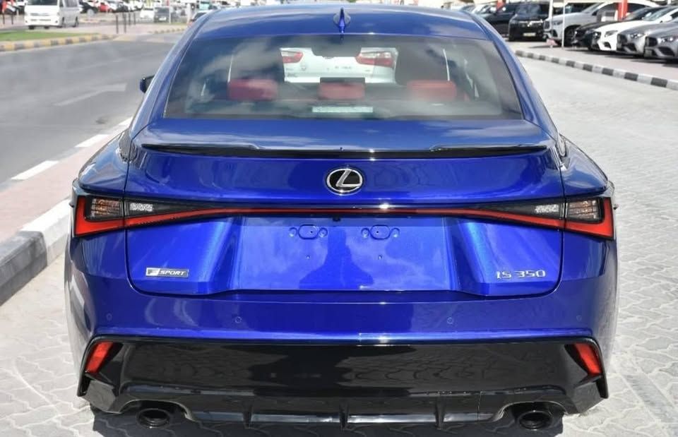 2022 Lexus IS 350