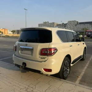 2019 نيسان باترول SE PLATINUM CITY