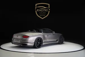 2020 بنتلي كونتيننتال GTC First Edition