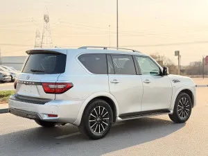 2022 نيسان آرمادا SV