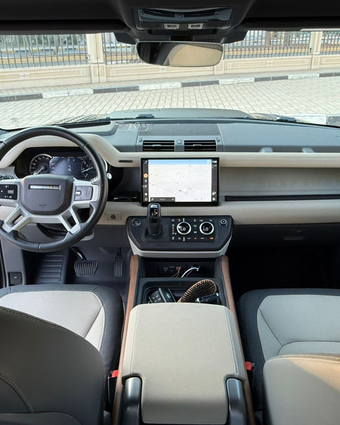 2023 Land Rover Defender 110 Standard