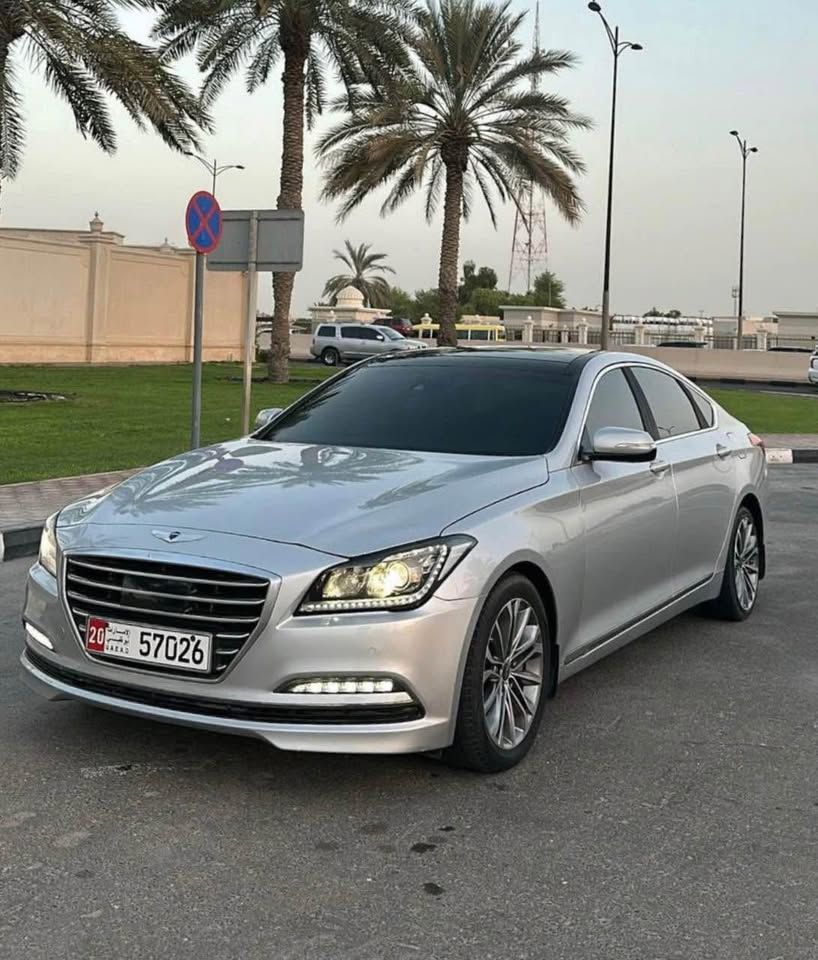2015 جينيسس جي ٨٠ Base