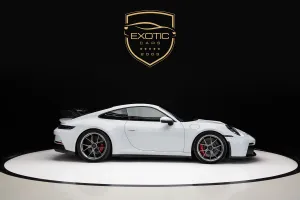 2022 بورش 911 كاريرا GT3