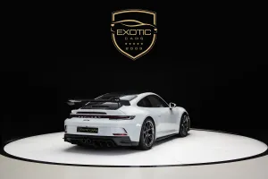 2022 بورش 911 كاريرا GT3